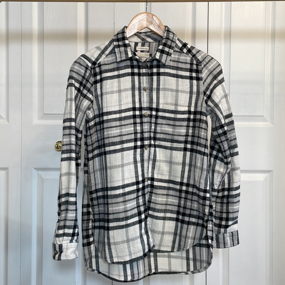American Eagle Ahh-mazingly Soft Boyfriend Fit Plaid Flannel Shirt size XS